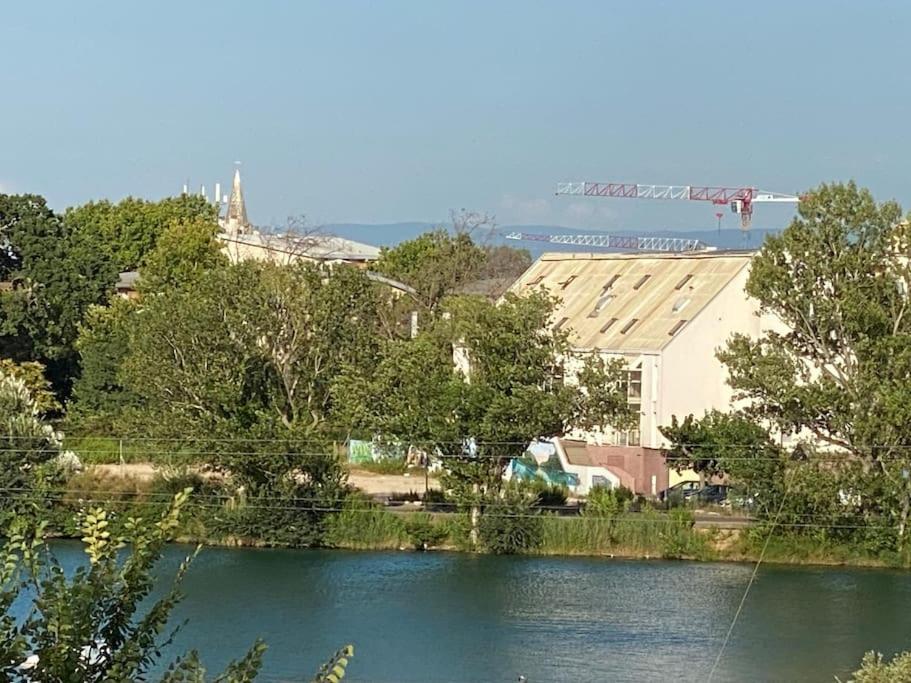 Charmant Studio De 23M2 Avignon Exteriör bild